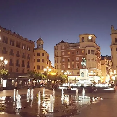 Апартаменти San Pedro-corredera