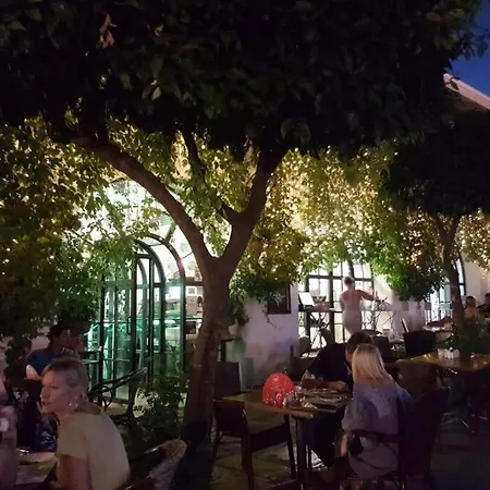 Sweet San Pedro-corredera